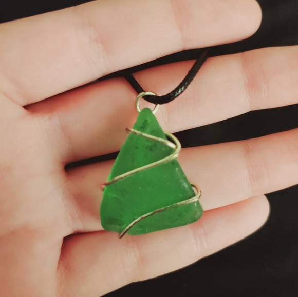 Necklace - Picture 2 of 2